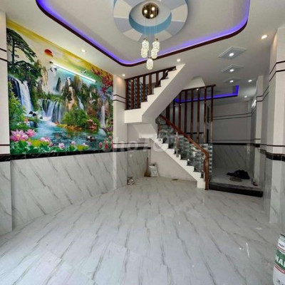 Bán nhà 2 tầng hẻm Trần Hưng Đạo giá 1,8 tỉ