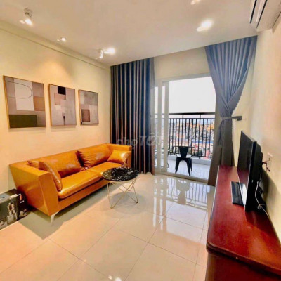 Cho thuê chung cư Xuân Thủy, block C 70m2 2pn 2wc giá 5.5tr