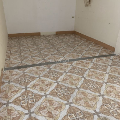 Cho thuê nhà mặt tiền ngô mây 3 lầu 5 pn sầm uất