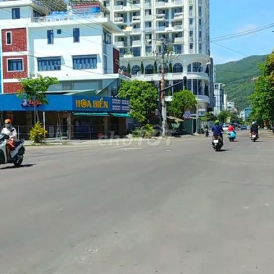 Bán nhà mặt tiền đường Nguyễn Thị Định thành phố Qui Nhơn giá 21 tỉ