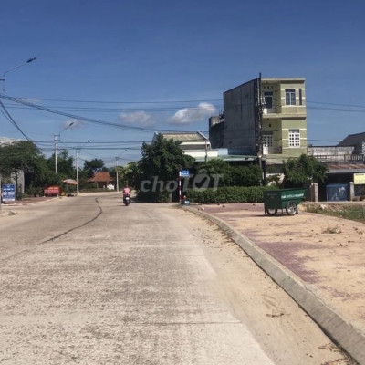 BÁN LÔ ĐẤT 2 MẶT TIỀN CẦN VƯƠNG, PHƯỜNG BÌNH ĐỊNH, TX. AN NHƠN