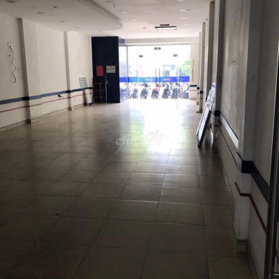 CHO THUÊ NHÀ MẶT TIỀN VỊ TRÍ ĐẸP ĐƯỜNG NGÔ MÂY QUY NHƠN 120m2