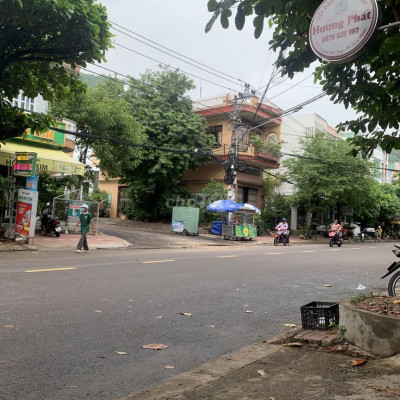 Cho thuê nhà mặt tiền Nguyễn Thị Định Quy Nhơn 200m2 N10