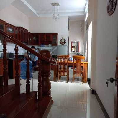 Cho thuê nhà mặt tiền Nguyễn Lữ, phường Ngô Mây, tp Quy Nhơn