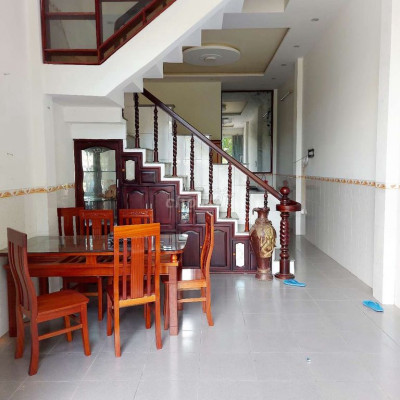 Cho thuê nhà mặt tiền Quy Nhơn - có sẵn nội thất