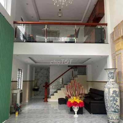 Cho thuê nhà mặt tiền khu gần Lý Thái Tổ