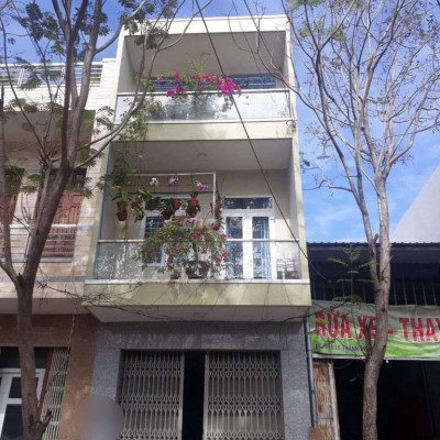 Cho thuê nhà mặt tiền đường Lê Thanh Nghị, phường Đống Đa, tp Quy Nhơn
