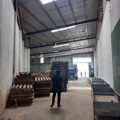 Cho thuê kho xưởng Nhơn Bình, tp Quy Nhơn 200m2