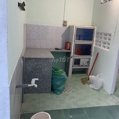 Cho thuê nhà trọ hẻm 110/4 Nguyễn Thị Minh Khai.