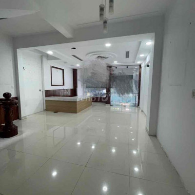 Cho thuê nguyên căn ngang 6m Nguyễn Thái Học