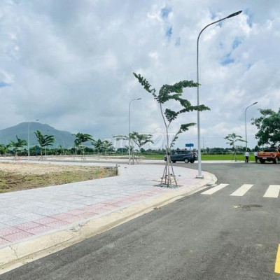 Cần Bán Rẽ Lô Đất Tái Định Cư 425hecta, 5x30/Full Thổ Cư.