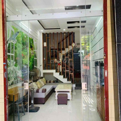 Nhà mặt tiền khu Xóm Tiêu 2PN 2WC - Full Nội Thất