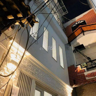 Cho thuê nhà 4pn 3tollet trung tâm Quy Nhơn