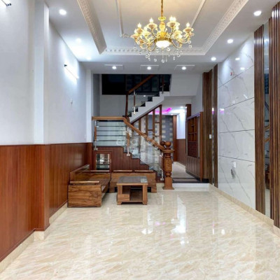 Cho Thuê Nhà Mới Keng Mặt Tiền Tố Hữu