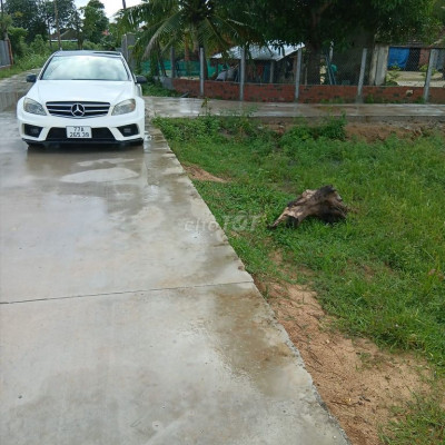 Lô Góc 2 mặt tiền! Diện tích 1427m2 có 200tc