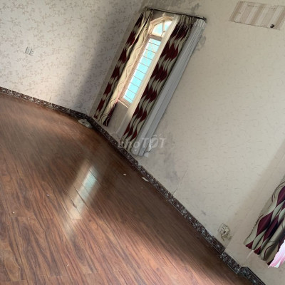 CHO THUÊ KHÁCH SẠN GẦN BIỂN 20m 30phòng QUY NHƠN