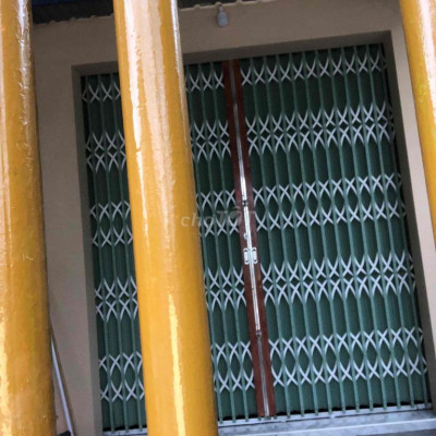 cần cho thuê hoặc bán nhà mặt đường lớn