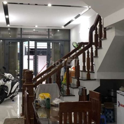 Bán nhà 3 tầng mặt tiền khu Lê Thanh Nghị giá 3,5 tỉ