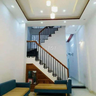 Cho thuê nhà mặt tiền đường Hoàng Văn Thái, phường Đống Đa, tp Quy Nhơ