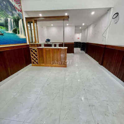 Cho thuê nhà mặt tiền đường Khu Ghềnh Ráng, tp Quy Nhơn, Bình Định