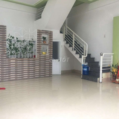 Cho thuê nhà hẻm xe tải khu Thành Thái, phường Quang Trung ,Quy Nhơn