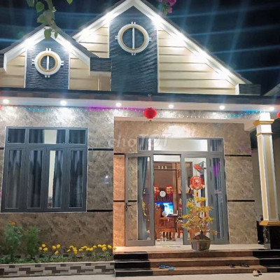 Bán nhà ở mới khu dân cư xã Cát Trinh