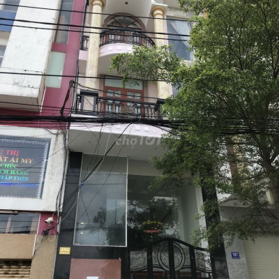 CHO THUÊ NHÀ MẶT TIỀN KHU BỜ HỒ ĐỐNG ĐA VIEW ĐẸP NHẤT QUY NHƠN