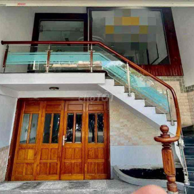 Nhà ngang 6m mặt tiền Nguyễn Thái Học