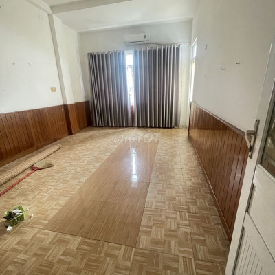 CHO THUÊ NHÀ GHỀNG RÁNG QUY NHƠN 150m2 ngang 7m