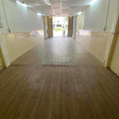 Cho thuê nhà, kho mặt tiền đường Tây Sơn, tp Quy Nhơn, Bình Định