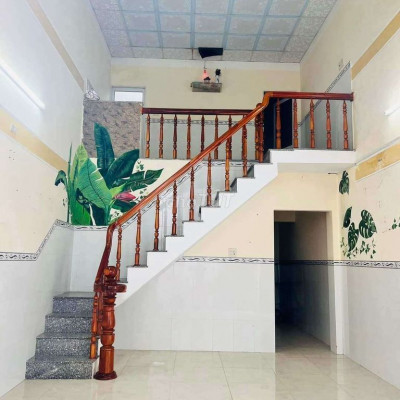 Cho thuê nhà Có Nội Thất 2PN 223 Tây Sơn