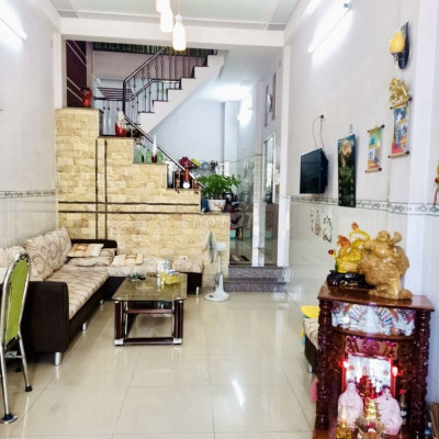 Cần bán nhà chính chủ 48M2 mặt tiền đường Trần Hưng Đạo