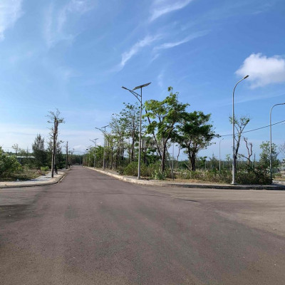 Đất sổ đỏ 88m2 ngay ngã 4 đôi diện công viên ánh sáng pk9