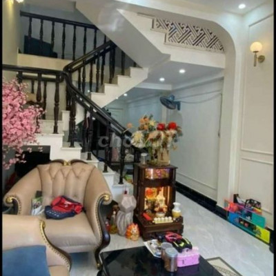Bán nhà 3 tầng hẻm Tô Hiến Thành giá 3,4 tỉ