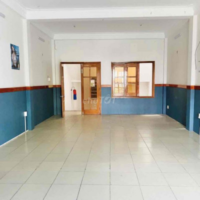 Nhà mặt tiền Hoàng Diệu gần Siêu Thị Coopmart Quy Nhơn