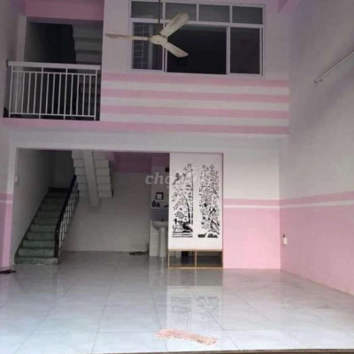 Cho thuê nhà mặt tiền ngay chợ Đầm, Quy Nhơn, Bình Định