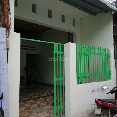 Nhà nguyên căn, 56m2, 1 phòng ngủ, 1 gác (ngủ), 1085/43 Trần Hưng Đạo