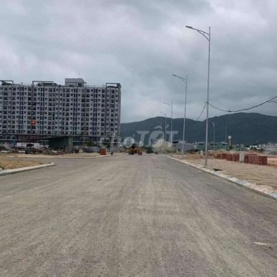 Bán lô đất mặt tiền Nguyễn Diêu giá 1,8 tỉ