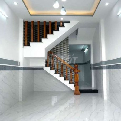 Bán nhà 2 tầng hẻm Trần Hưng Đạo giá 1,6 tỉ