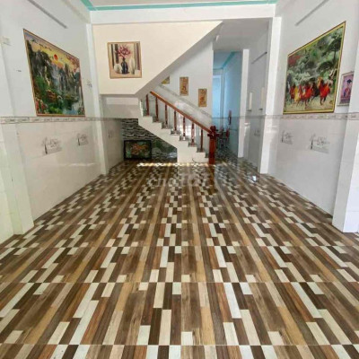 Nhà mặt tiền Thành Thái 3PN 3WC