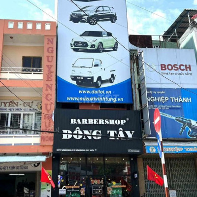 Cho thuê lầu 2 ,3 và sân thượng làm văn phòng