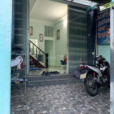 Cho thuê nhà nguyên căn nội bộ ô tô đường Tôn Thất Tùng, tp Quy Nhơn