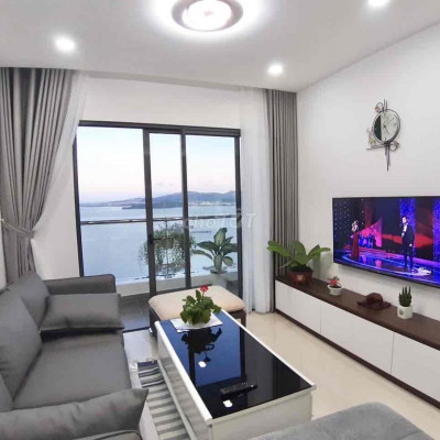 Căn 2PN 2WC Nội Thất xịn tầng cao