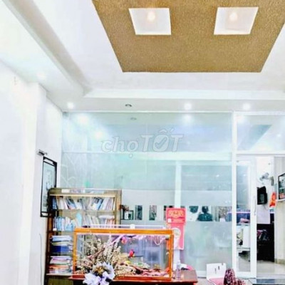 Bán nhà 4 tầng mặt tiền Nguyễn Bỉnh Khiêm giá 6,3 tỉ