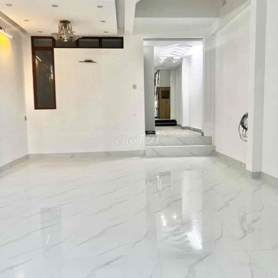 Nhà 3 tầng mặt tiền Nguyễn Thái Học khu sầm uất