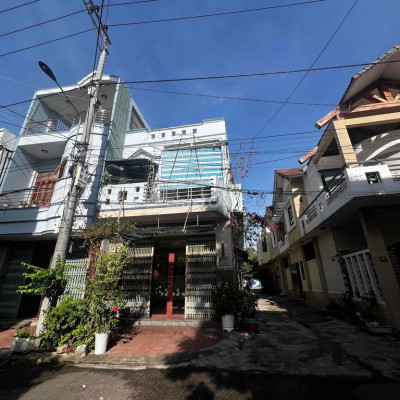 Khu vực yên tỉnh - đường rộng