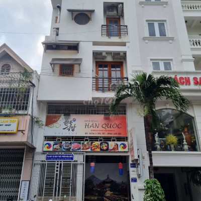 Cho thuê nhà 49 đường Hoàng Diệu, Quy Nhơn, Bình Định