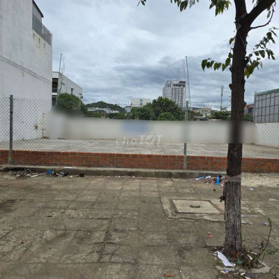 Cho thuê lô đất mặt tiền khu Điện Biên Phủ, Quy Nhơn, Bình Đinhn