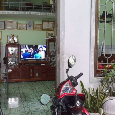 Cho thuê nhà hẻm đường 1/5, phường đống đa, quy nhơn