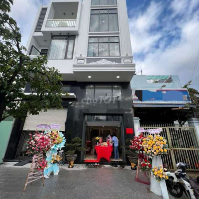 Cho thuê nhà mặt tiền đường Huỳnh Tấn Phát, tp Quy Nhơn